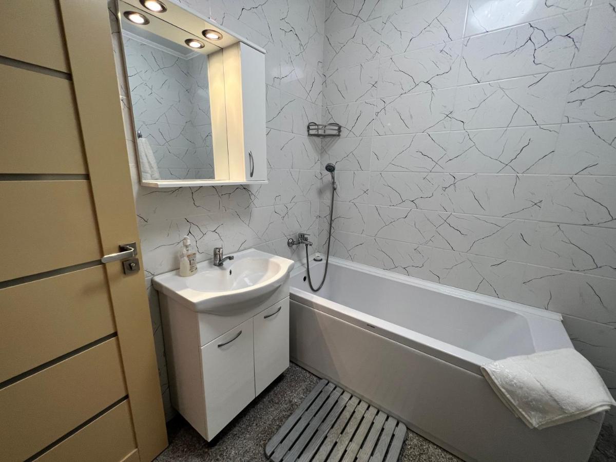 Apartment Robedy Mamaia Ngoại thất bức ảnh